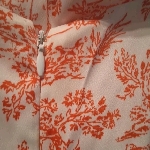 URBAN OUTFITERS Elegant  Floral Dress in White and Orange - Picture 5 of 9